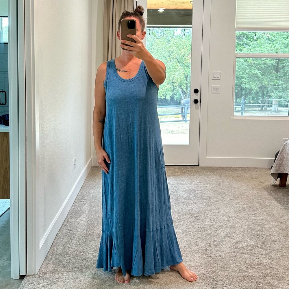 Blue dress